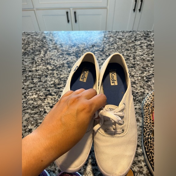 Keds champion sneakers camvas Size 7.5 - Picture 4 of 6